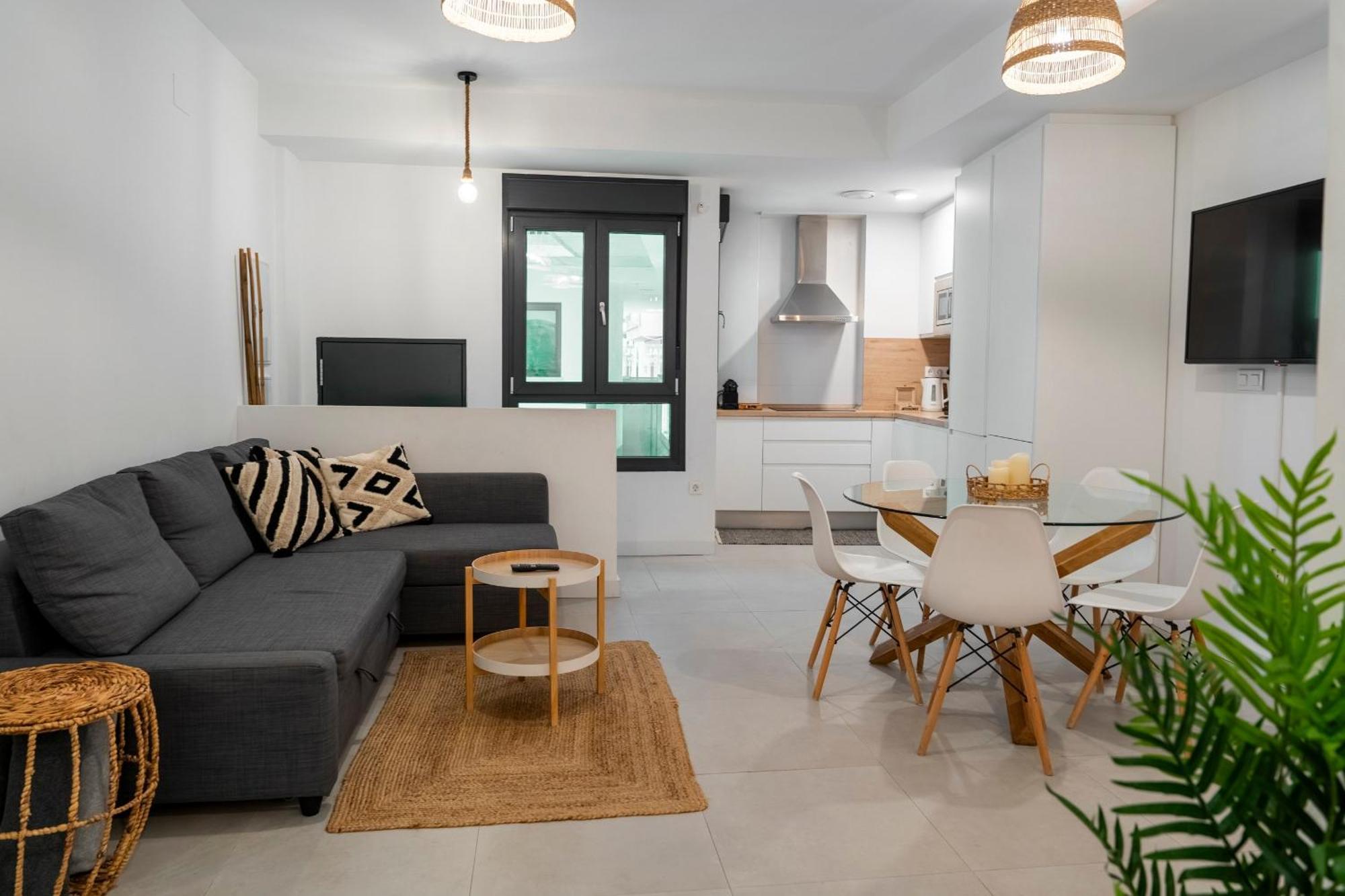 Apartment Andrea In Malaga Center מראה חיצוני תמונה